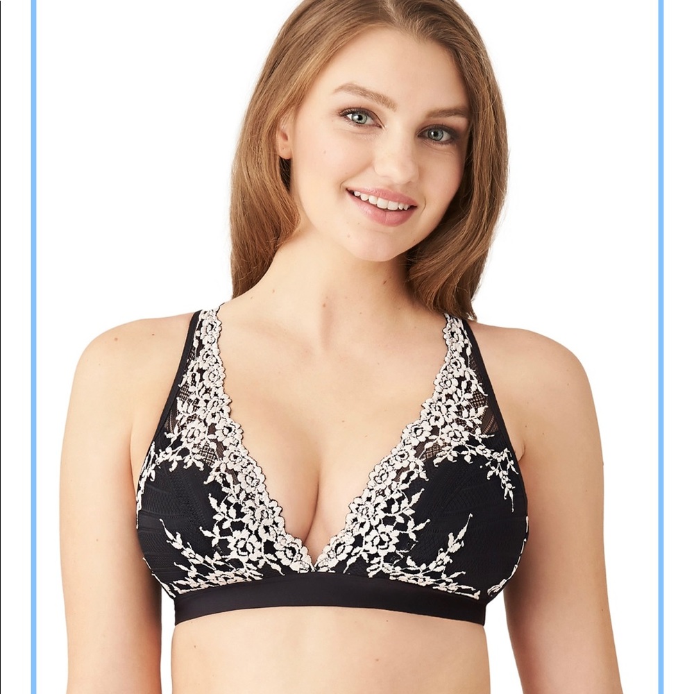 NWOT Wacoal Embrace Lace Wire Free Bra